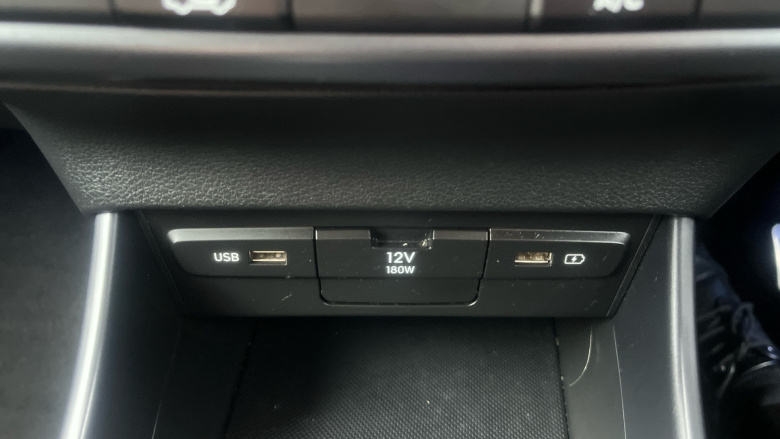 Hyundai BAYON 1.0 TGDi 48V MHEV SE Connect 5dr DCT Petrol Hatchback